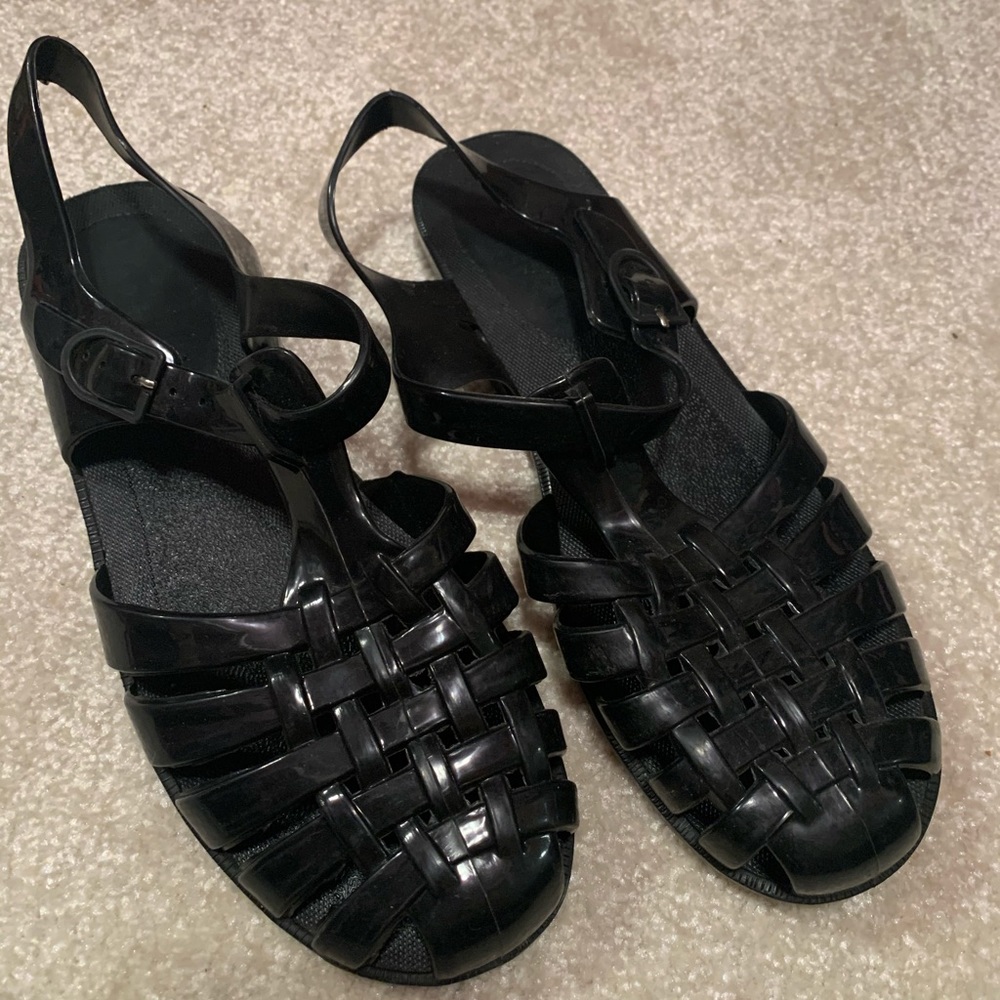 Jelly shoes